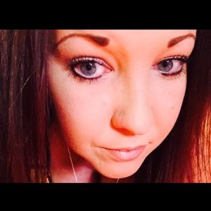 Meet your Posher, Bobbi